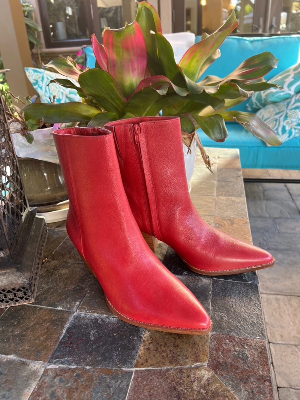 Matisse Caty Red Leather Pointed-Toe Ankle Boots 8